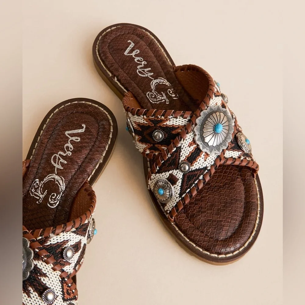 NIB Very G Jungle Boho Festival Western Concho Turquoise Sandals - Picture 3 of 5
